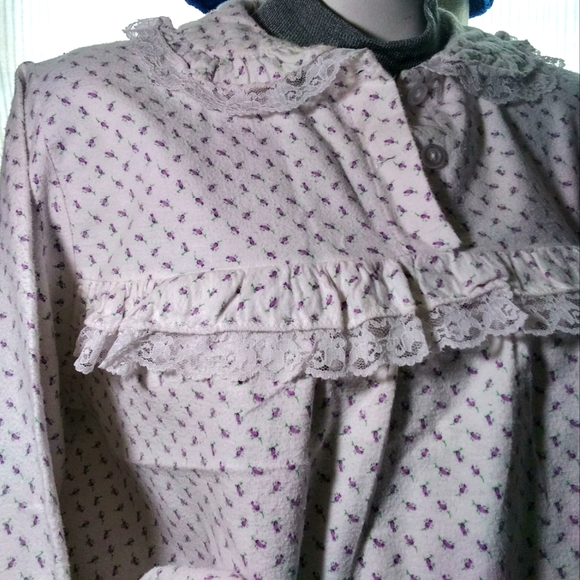 The Vermont Country Store Intimates & Sleepwear Vermont Country Store Vintage Look Nightgown